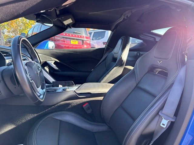 Used 2019 Chevrolet Corvette Stingray Coupe RWD image 16