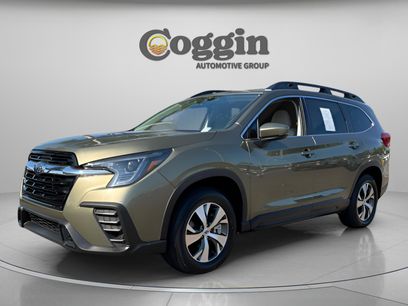 Used 2025 Subaru Ascent Premium w/ Premium Package