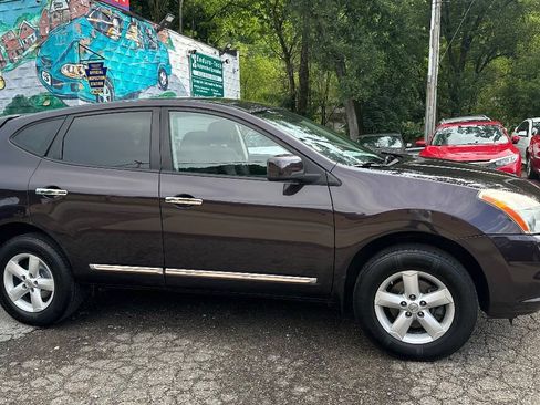 Used 2013 Nissan Rogue S w/ Special Edition Pkg AWD/4WD image 1