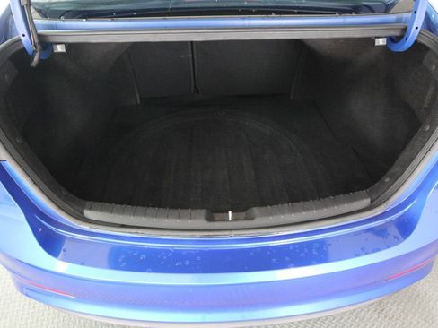 Used 2018 Hyundai Elantra SEL FWD image 41