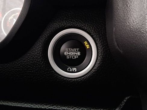 Used 2023 RAM 1500 Laramie image 24