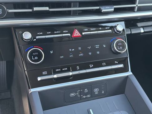 New 2027 Hyundai Santa Fe SEL FWD image 32