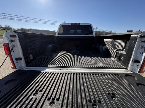 Used 2021 RAM 2500 Big Horn image 15