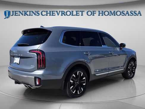 Used 2025 Kia Telluride SX Prestige image 3