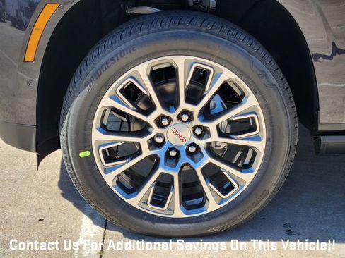 New 2026 GMC Yukon XL Denali w/ Sun & Power Step Package image 7