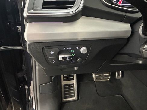 Used 2018 Audi SQ5 Prestige image 27