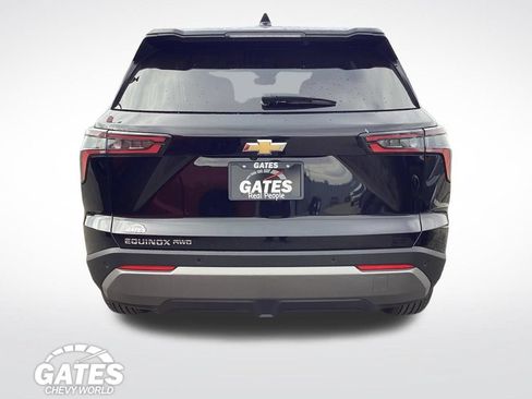 Used 2025 Chevrolet Equinox LT AWD/4WD image 8