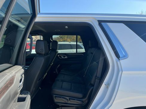 Used 2024 Chevrolet Tahoe LT image 19