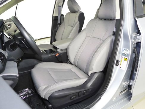 Used 2025 Subaru Legacy Premium AWD/4WD image 21