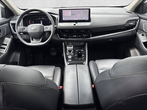 Used 2026 Nissan Rogue SL FWD image 19