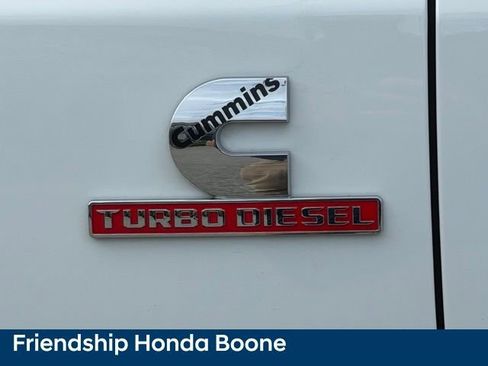 Used 2024 RAM 2500 Laramie w/ Safety Group AWD/4WD image 14
