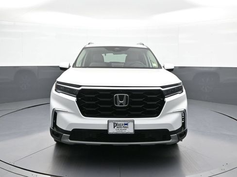 Certified 2024 Honda Pilot Elite image 2