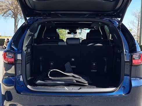 Certified 2024 MAZDA CX-90 3.3 Turbo w/ Premium Plus Pkg image 9