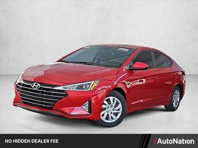 Used 2020 Hyundai Elantra SE w/ Cargo Package (C1)