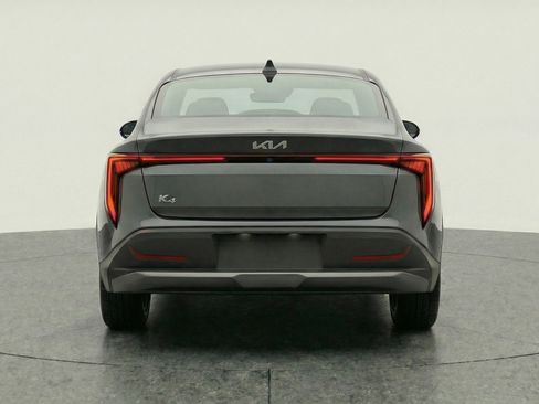 Used 2025 Kia K4 LXS image 7