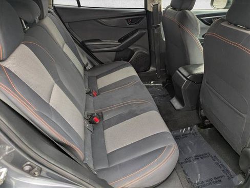 Used 2023 Subaru Crosstrek 2.0i Premium AWD/4WD image 18