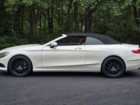 Used 2017 Mercedes-Benz S 550 Cabriolet image 11