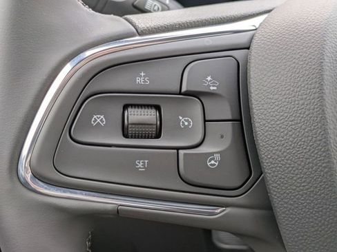 New 2026 Buick Envista Sport Touring FWD image 29