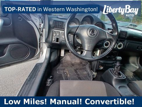 Used 2000 Toyota MR2 image 16