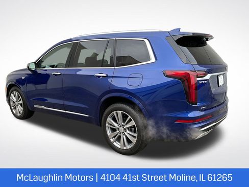 Certified 2023 Cadillac XT6 Premium Luxury image 3