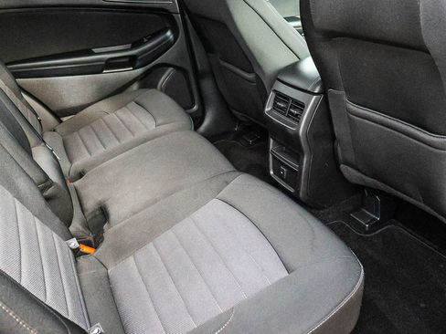 Used 2015 Ford Edge SE image 20