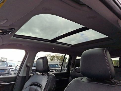 Certified 2022 Jeep Grand Cherokee L Limited image 19