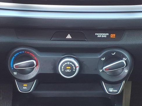 Used 2019 Kia Rio S w/ Technology Package image 18