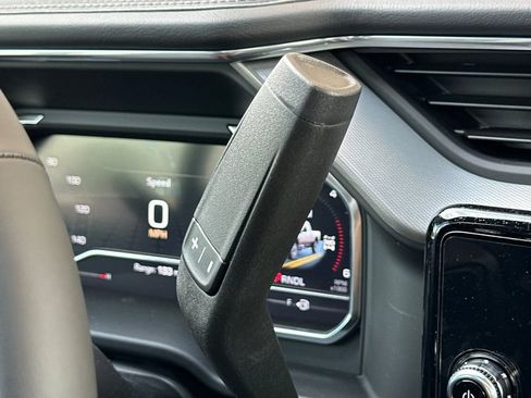 New 2025 GMC Sierra 2500 Denali w/ Technology Package image 18