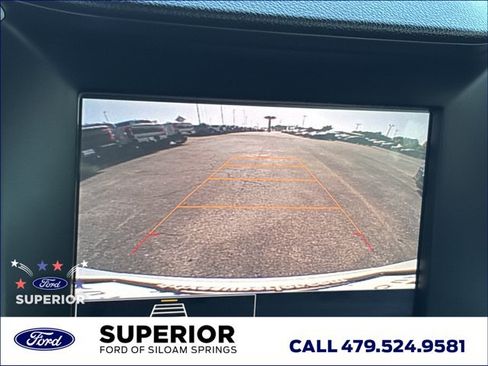 Used 2024 GMC Terrain SLE FWD image 28