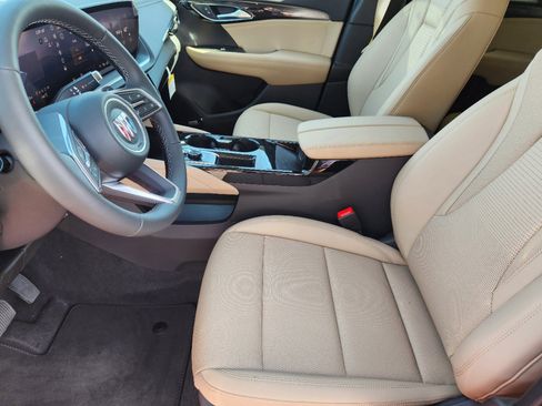 New 2025 Buick Envision Preferred image 9