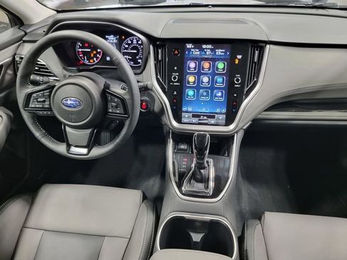 Certified 2025 Subaru Outback Onyx Edition AWD/4WD image 30