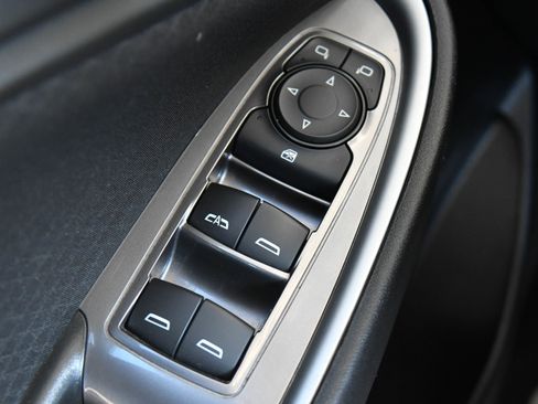 Used 2024 Chevrolet Malibu LT image 31