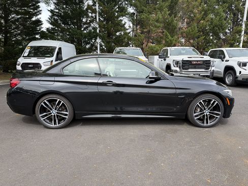 Used 2020 BMW 440i xDrive Convertible w/ M Sport Package image 11