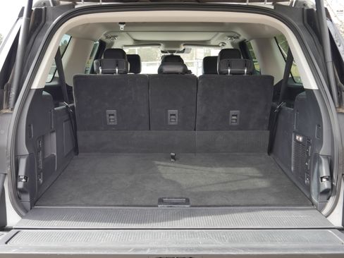 Certified 2025 Ford Expedition Max Platinum AWD/4WD image 24