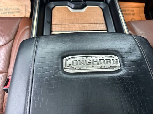 Used 2019 RAM 1500 Laramie Longhorn w/ Bed Utility Group AWD/4WD image 23