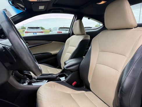 Used 2016 Honda Accord EX-L image 10