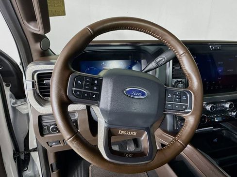 Used 2025 Ford F350 King Ranch image 12