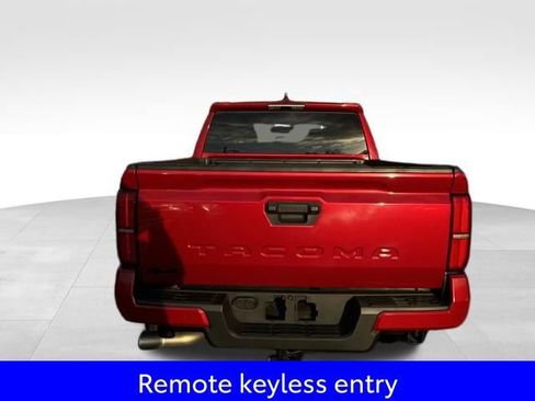 Used 2024 Toyota Tacoma TRD Sport image 7