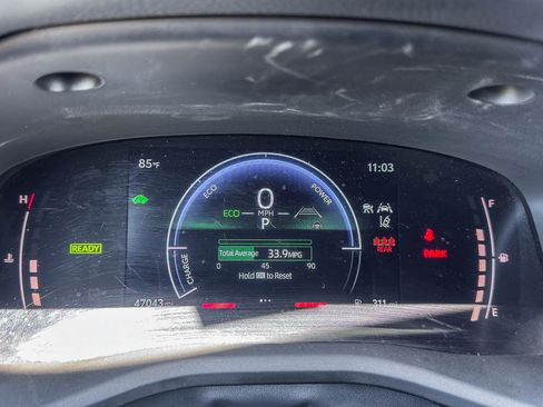 Used 2025 Toyota Camry SE FWD image 24