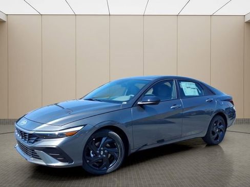 New 2026 Hyundai Elantra Sport FWD image 2