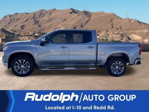 Used 2024 Chevrolet Silverado 1500 LT image 2