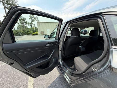 Used 2019 Volkswagen Jetta S w/ Driver Assistance Package FWD image 21