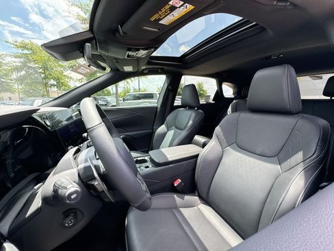 Used 2025 Lexus RX 350 Premium Plus w/ Convenience Package FWD image 11
