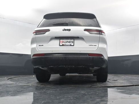 New 2025 Jeep Grand Cherokee L Limited w/ Black Appearance Package image 45