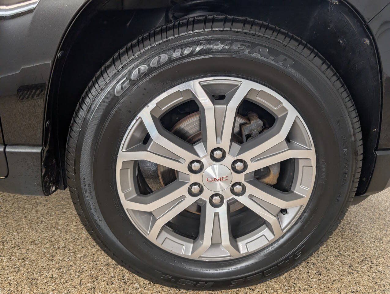 Used 2016 GMC Acadia SLT AWD/4WD image 24
