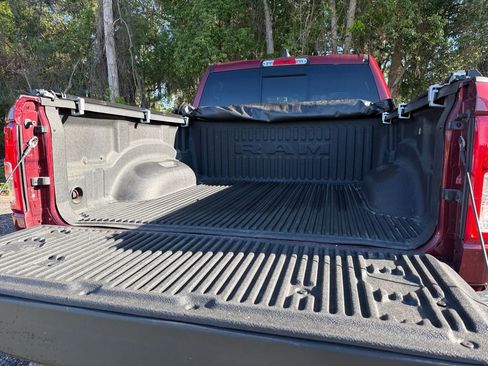 Used 2022 RAM 1500 Big Horn AWD/4WD image 30