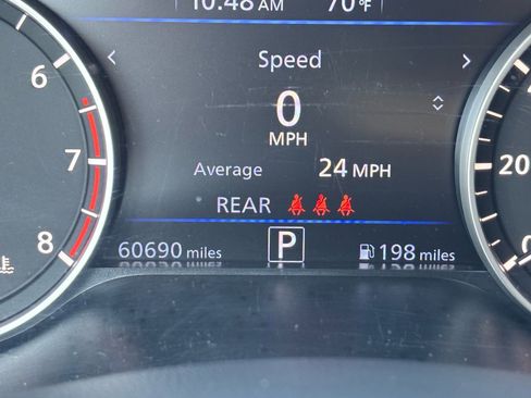 Used 2024 Nissan Altima 2.5 SV image 14