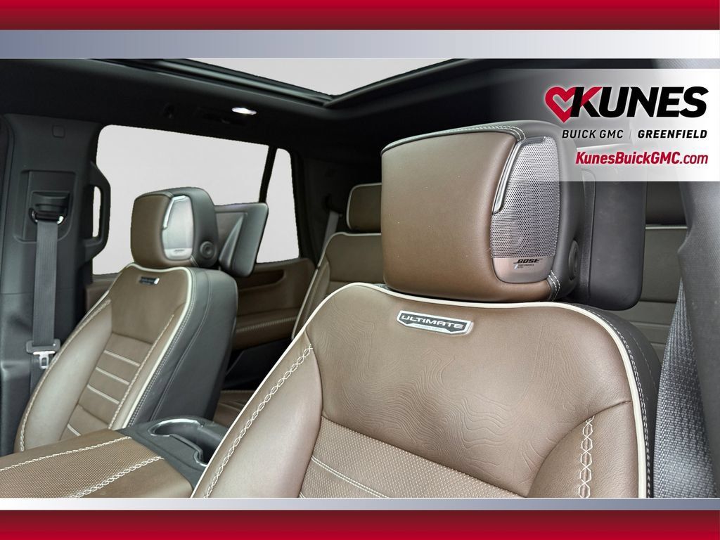 Used 2025 GMC Yukon Denali Ultimate AWD/4WD image 18