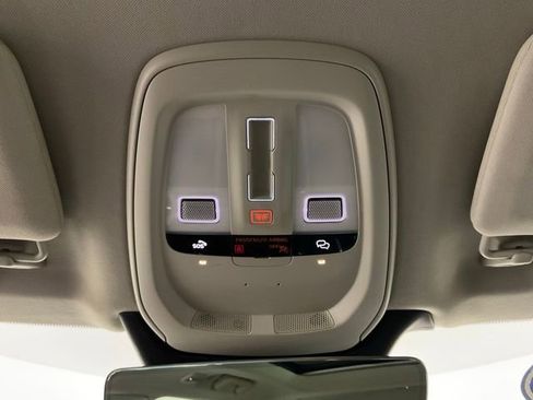 Used 2023 Volvo XC90 B5 Core w/ Protection Package Premier image 22