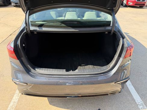 Used 2021 Kia Forte LXS FWD image 30